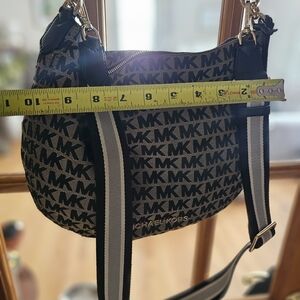 Michael Kors Bedford Conv Crossbody/Shoulder Bag - Biege/Black